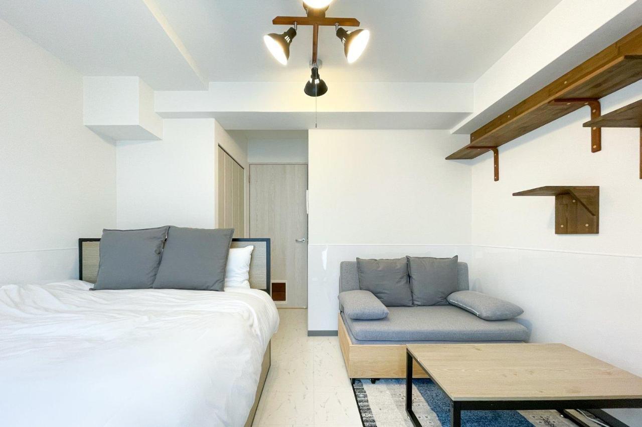 Blue Shimanouchi Apartment Osaka Bagian luar foto
